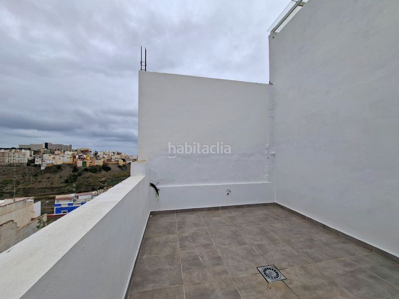 Foto f278981b-da31-494b-9658-dbb9c8b761b6. Casa amb aparcament a Carretera del Centro Palmas de Gran Canaria (Las)