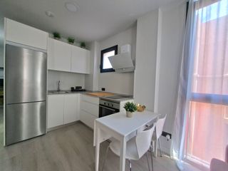 Studiowohnung  Calle castrillo. En pleno coraz�n de las palmas, en la cotizada zona de arenales.