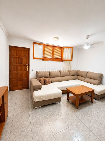 Foto d0ba5d5e-5fba-4629-a0ce-bd9b868121d8. Pis a calle alférez quintana suárez 16 a San Gregorio Telde