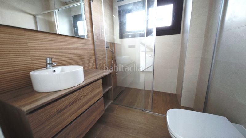 Foto c382011e-2366-4047-935b-a36a1894052d. Chalet  independiente balcon en balcón de Finestrat-terra marina Finestrat