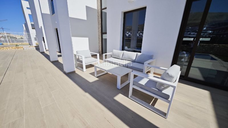Foto e0c7cc9f-1306-4d43-88a5-6e09b8073a91. Chalet  independiente balcon en balcón de Finestrat-terra marina Finestrat