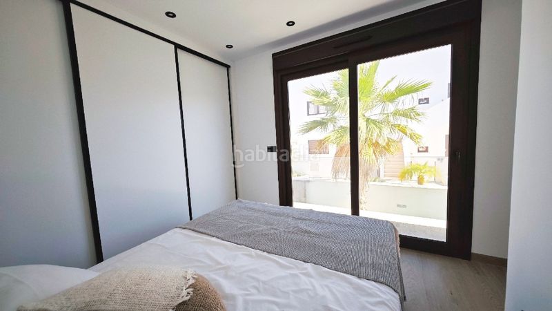 Foto ed3af73f-a285-4159-bd88-2c3943b15c79. Chalet  independiente balcon en balcón de Finestrat-terra marina Finestrat