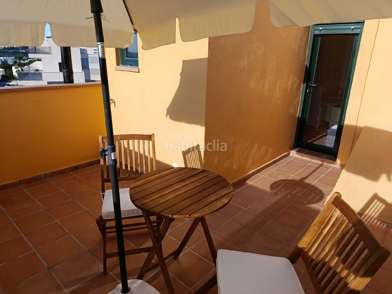 Foto 0b8fa513-b049-4fd4-8faf-30d5fae679f0. Casa adossada amb calefacció aparcament piscina a Finestrat