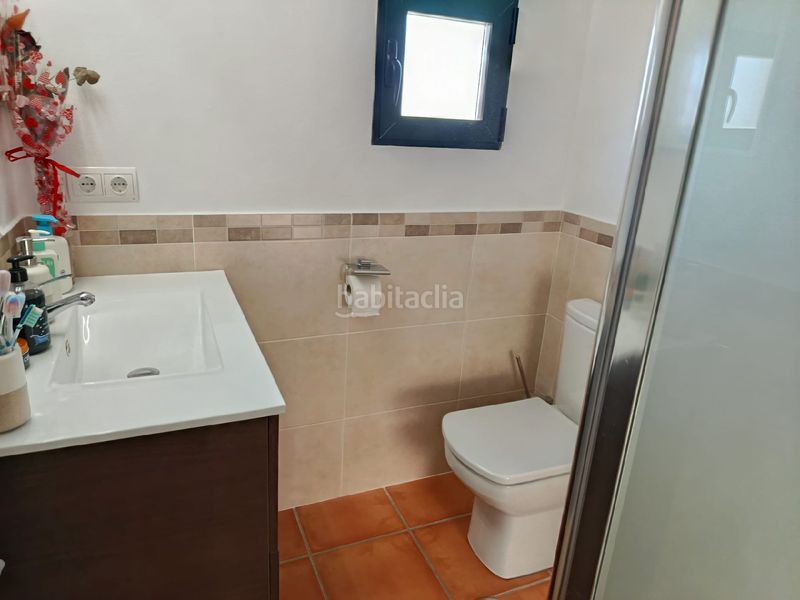 Foto 2c6bae89-b487-418e-aec0-9fc7f1e8f288. Casa adossada amb calefacció aparcament piscina a Finestrat