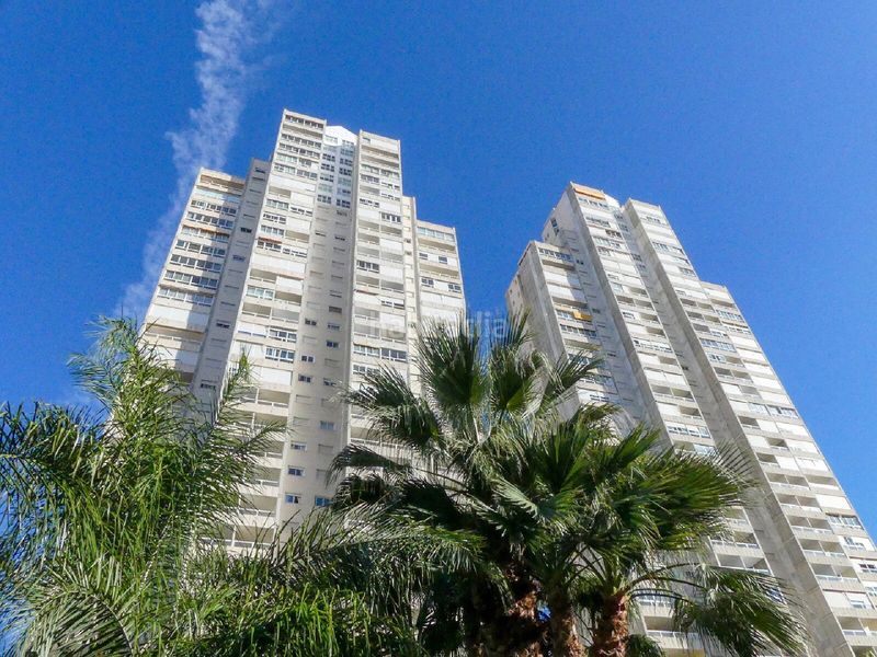 Foto 167a23c1-3f0e-4b36-8224-ef4ca90429b6. Aparcament cotxe a Rincón Bajo Benidorm