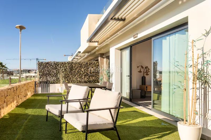 Foto 66a2f5f2-ec1c-45fd-9d3d-8f2fc4f455e0. Planta baixa a balcón de Finestrat-terra marina Finestrat