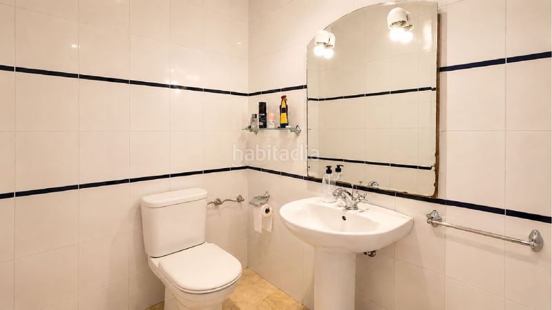 Foto dbf1d8af-1a0c-412f-9b25-47bcd90ab503. Xalet amb aparcament piscina a Playa Poniente Benidorm