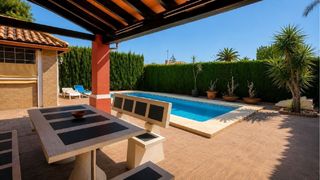Casa a Playa Poniente. Villa  benidorm pueblo levante