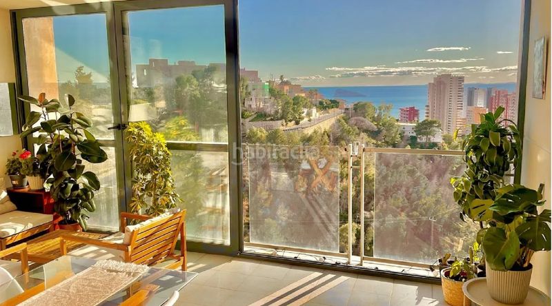 Foto f45c09ff-9df2-4e0a-afaa-c45c20f84151. Àtic amb calefacció aparcament piscina a Sierra Helada Benidorm