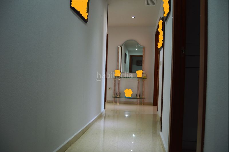 Foto 17008657-3fe5-4713-86c0-e5ed15b5be8c. Apartament amb calefacció aparcament piscina a Playa Poniente Benidorm