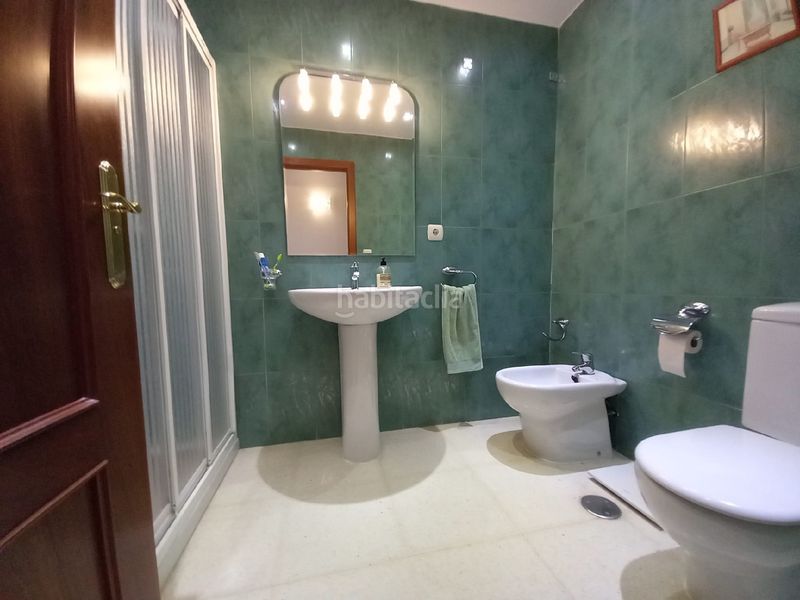 Foto f810c2f4-2edd-4e73-863d-bc736474465c. Apartament amb calefacció aparcament piscina a Playa Poniente Benidorm