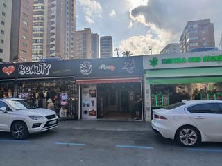 Alquiler Local Comercial en Playa Levante. Local  benidorm playa levante