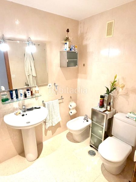 Foto a666228c-7d97-47cf-b59e-663962eaf38b. Apartament amb calefacció aparcament piscina a Playa Poniente Benidorm