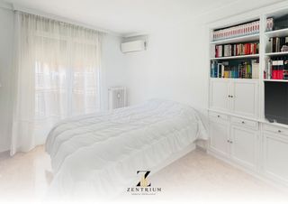 Flat  Calle de miguel servet. Piso en venta en calle de miguel servet