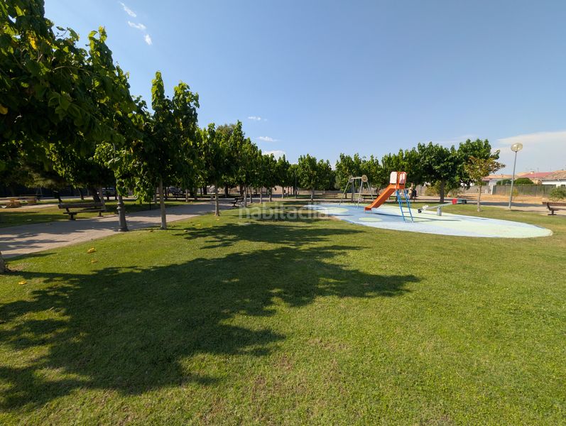 Foto 2d3e749a-9b9b-4e55-a9da-24df60d28d9e. Xalet amb calefacció piscina a Zuera
