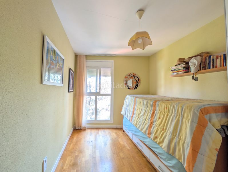 Foto b8a5f9da-eba3-425e-9a54-b91bc3fa26da. Casa adossada amb calefacció aparcament piscina a Zaragoza