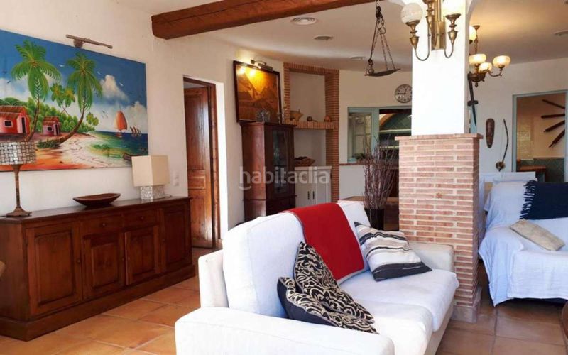 Foto 79320464-00f9-4986-a752-d1380ece90ba. Casa amb aparcament a Pueblo Español-Coveta Fumá Campello (el)