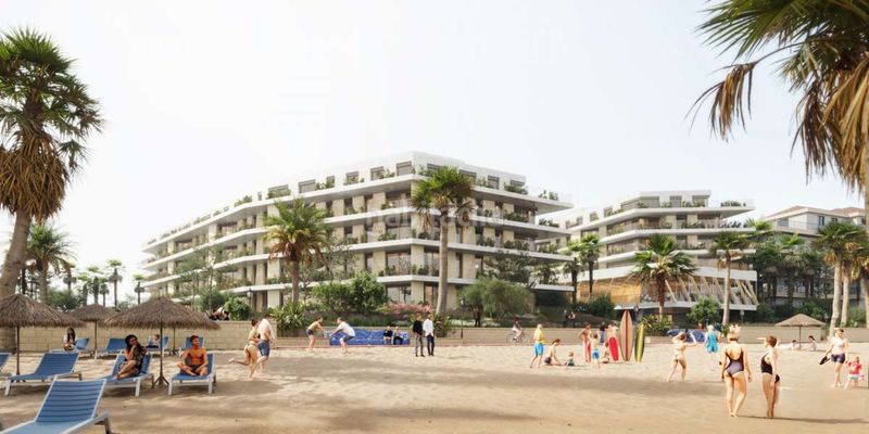 Foto 4f947035-b200-486f-9943-ac44b957c833. Àtic amb piscina a Puerto de la Duquesa Manilva