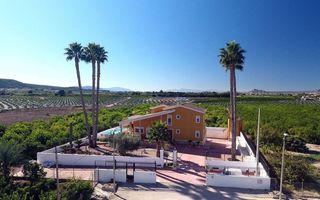 Casa a Desamparados - Hurchillo - Torremendo