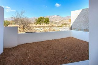 Maison à Hondón de las Nieves