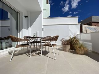Haus in Pilar de la Horadada Ciudad
