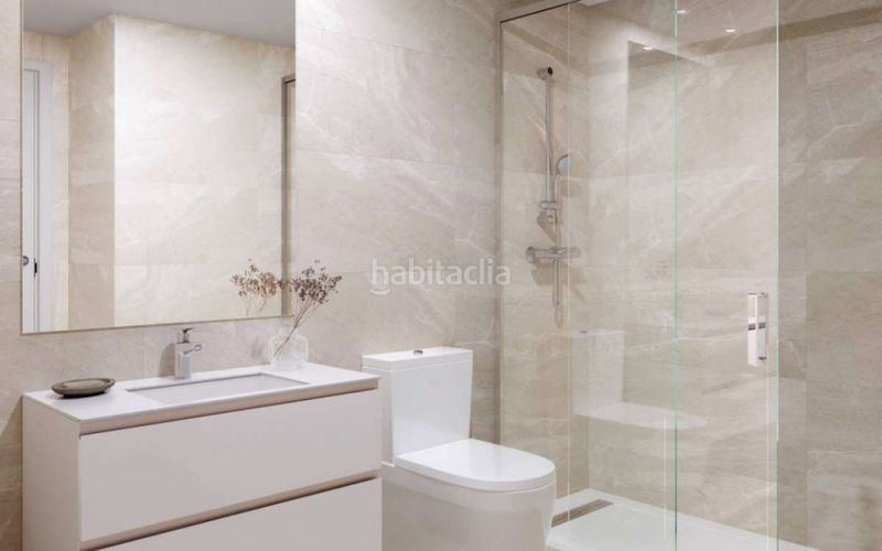 Foto e5cca843-c300-4b42-b3d1-3ba2a79d8560. Pis amb aparcament piscina a Platja de Torres Vila Joiosa (la)