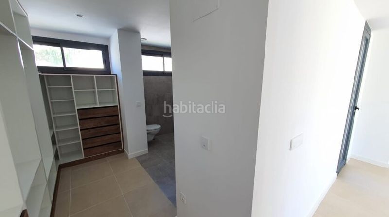 Foto b16860b4-7b9c-42d9-9a11-86fc6e9ebc3d. Casa a El Castillo Manilva