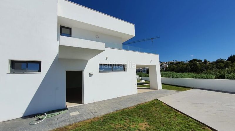 Foto ea1a60ab-e43a-49ca-af0c-c3c720cfc5aa. Casa a El Castillo Manilva