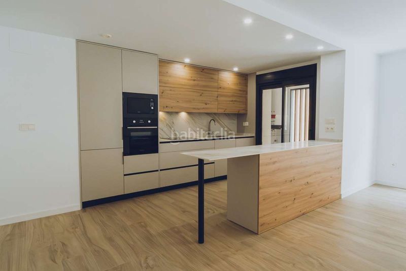 Foto 0f6784f8-7af0-464f-a799-30b441fbe125. Pis a Redován