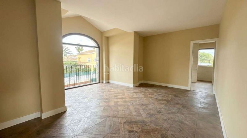 Foto b2c542c6-e129-4ce7-9fee-c1f86d33aa62. Casa a Playa Muchavista Campello (el)