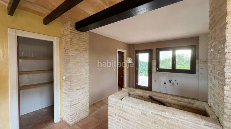 Foto c5bfbd80-e27c-4ec5-8306-52175547c743. Casa a Playa Muchavista Campello (el)