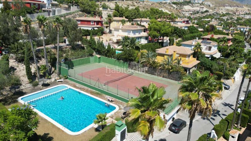 Foto 76bde2f9-63d4-4cc5-8118-34a30fa84830. Casa amb aparcament piscina a Bonalba-Cotoveta Mutxamel