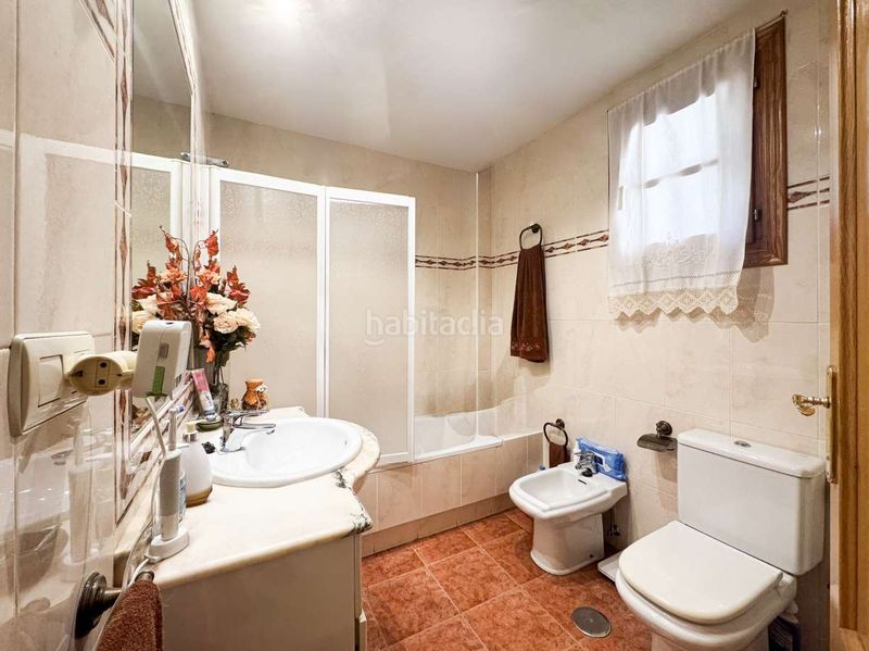 Foto 82b69a72-6184-4823-90be-c4eefe6a57aa. Casa amb aparcament piscina a Bonalba-Cotoveta Mutxamel