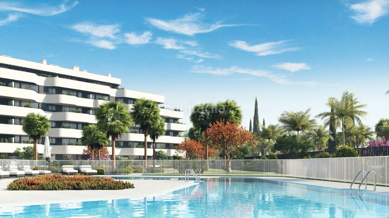 Foto 962c8472-2366-4f6a-be38-2dea7ec9b32b. Planta baixa amb piscina a Los Álamos Torremolinos