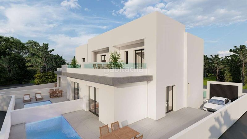 Foto cfb2fbbf-f3a4-470c-823c-b62b7c0db0f9. Casa a Daya Nueva
