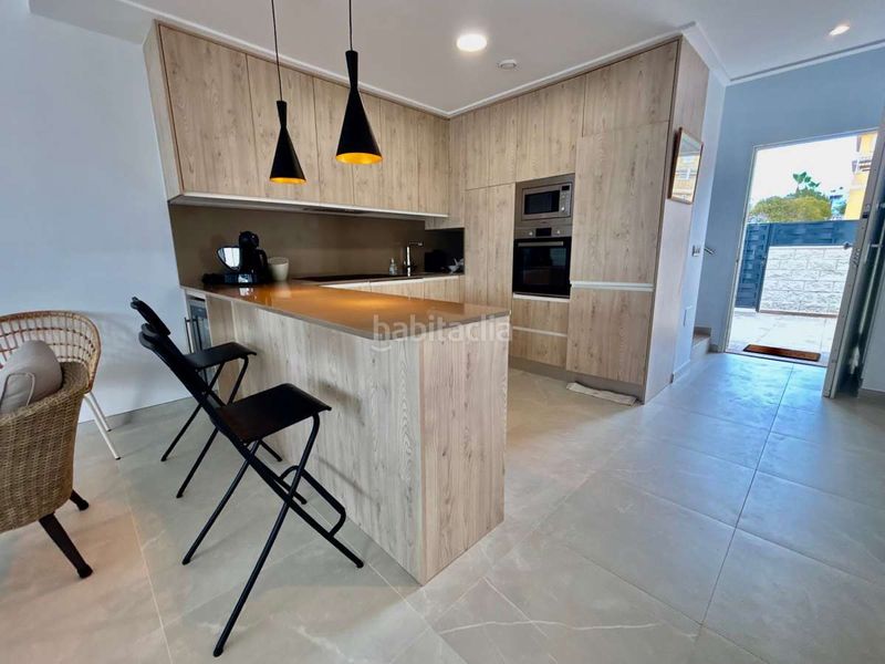 Foto abb996ce-9b9d-43c8-841e-8011224226fb. Casa a Benijófar