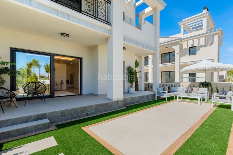 Foto da9a4100-736e-4189-893e-0a53d2e76053. Casa amb piscina a Rojales