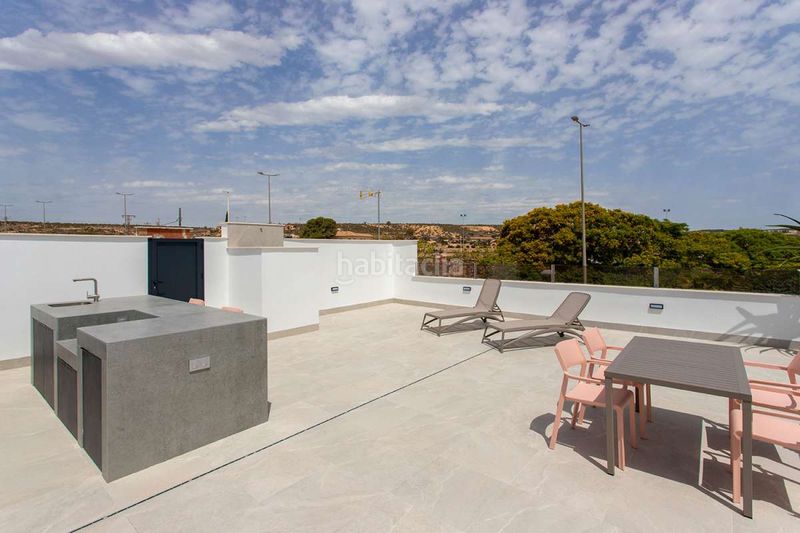 Foto 49690e53-41ac-4318-9762-97cc6445c8d8. Casa aparellada a Sucina Murcia