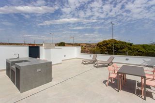 Casa aparellada a Sucina