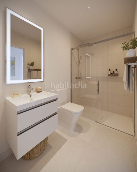 Foto 2a26d644-dce9-40c8-8572-4fe1244ef84e. Casa aparellada amb piscina a Algarrobo pueblo Algarrobo