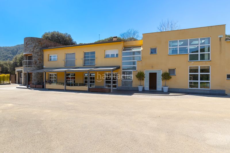 Foto 73108887-83da-4982-ad10-6799b87c87d7. Casa amb calefacció aparcament piscina a Arenys de Munt