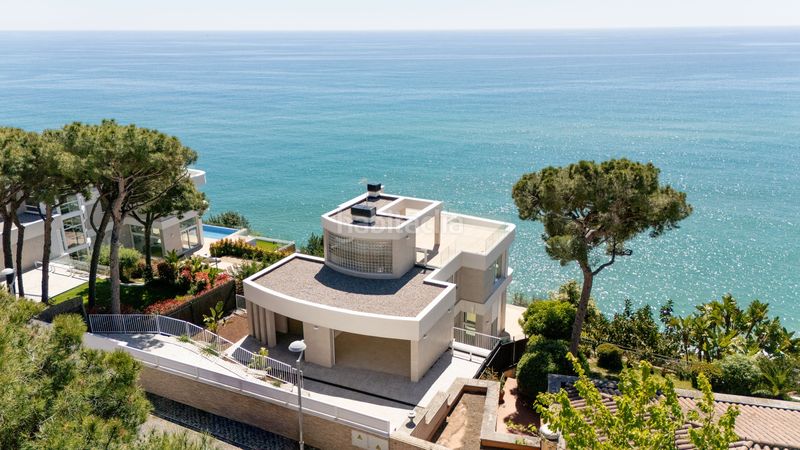 Foto de159b88-0473-4fed-bb62-ce136fef56a1. Casa amb calefacció aparcament piscina a Victoria-Les Vil·les-Canyadell Arenys de Mar
