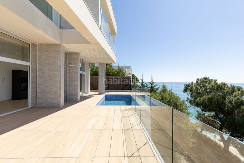 Foto ef7446ec-a081-4a53-813c-a2028bfb5dd6. Casa amb calefacció aparcament piscina a Victoria-Les Vil·les-Canyadell Arenys de Mar