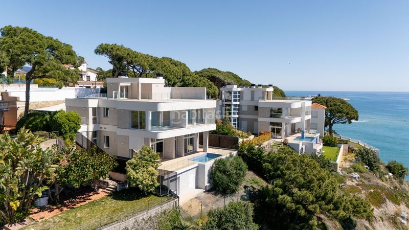 Foto fb9e5bcb-1e70-40e5-a496-9da9a116fa1b. Casa amb calefacció aparcament piscina a Victoria-Les Vil·les-Canyadell Arenys de Mar