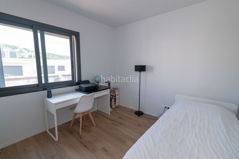 Foto e6b371d9-dd02-4e9b-ab53-a4d737e52de3. Casa amb aparcament piscina a Vallveric Mataró