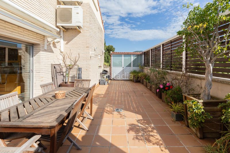 Foto 40a72120-013b-4c81-a6b2-f65cfcf5f223. Pis amb calefacció aparcament piscina a Tiana