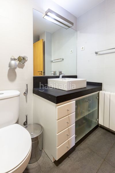 Foto 4a21d028-4c71-491a-a948-70de1fdda15b. Pis amb calefacció aparcament piscina a Tiana