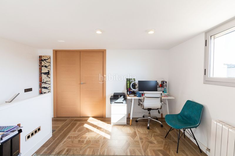 Foto 8c2cac89-23ff-4770-9328-d749249ebde6. Pis amb calefacció aparcament piscina a Tiana