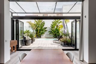 Casa a Progr�s - Pep Ventura. Chalet reformado con piscina en badalona, cerca del mar y barcel