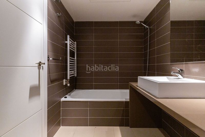 Foto 591b5bbe-9e0c-4ebd-8b67-65bb7208bda4. Casa amb aparcament piscina a Vallveric Mataró